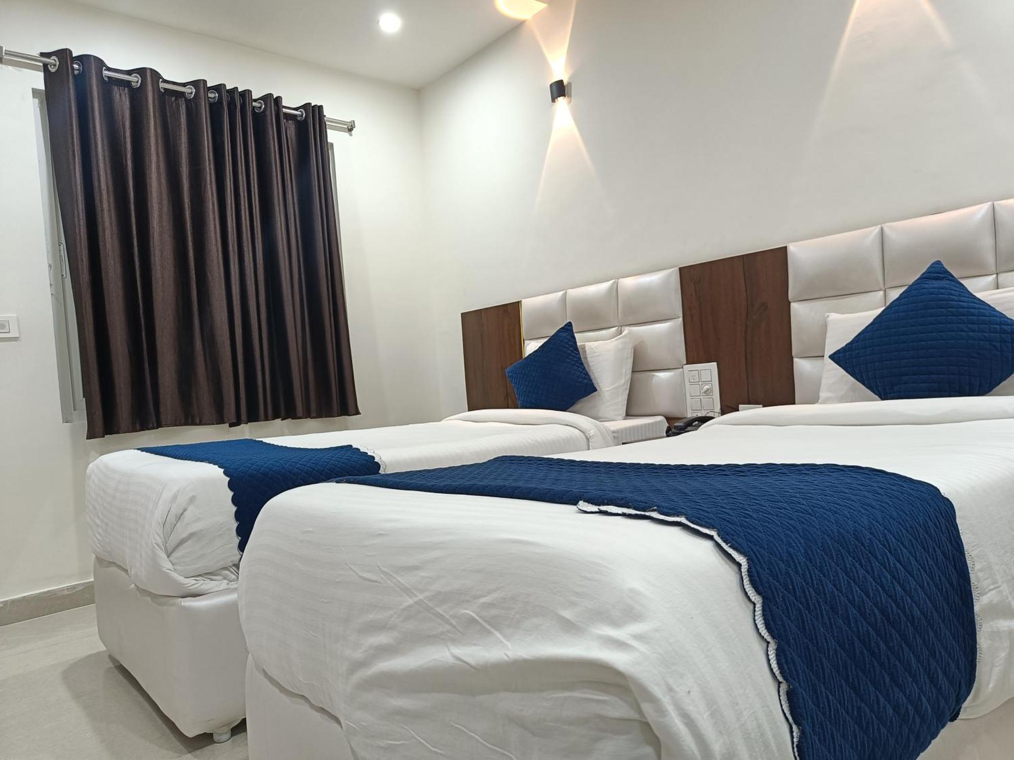 Hotel Skyland Warangal Exterior foto