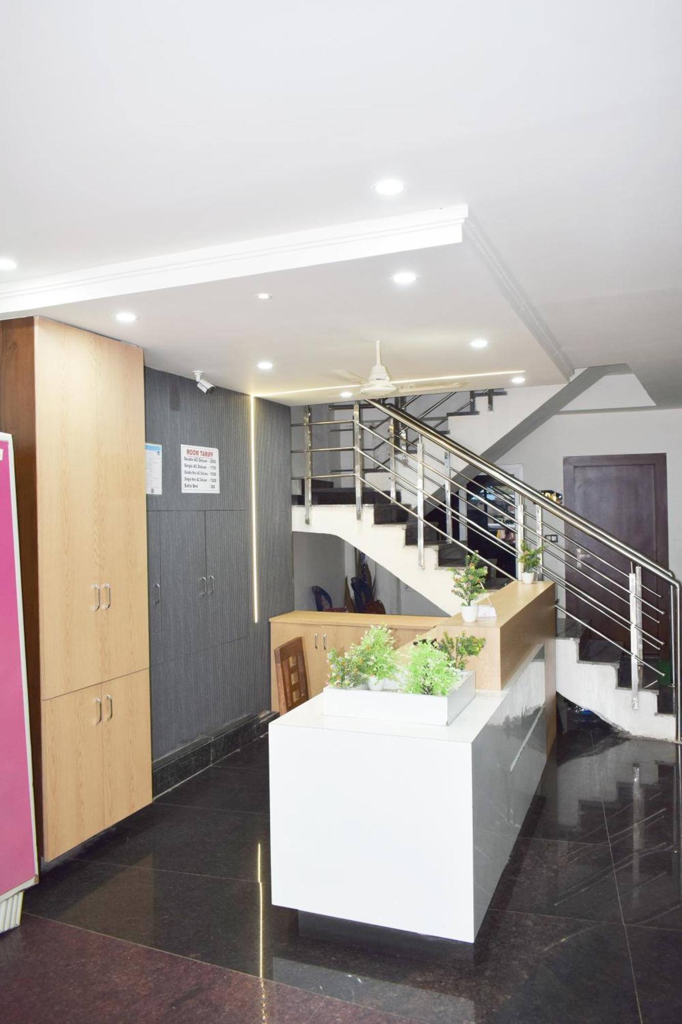Hotel Skyland Warangal Exterior foto